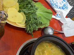 -菌之家·专业纯野生菌火锅·特色炒菌
