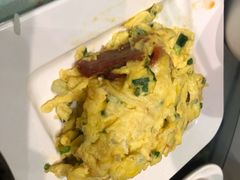 叉烧滑蛋饭-鸿运茶餐厅(皇岗店)