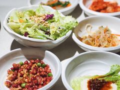 餐前小菜-本家韩国烤肉(青岛万象城店)