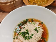 鸡汤银丝面-新万鑫银丝面·非遗无锡味(惠山古镇店)