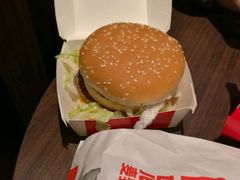 -麦当劳(斜土路2号店)