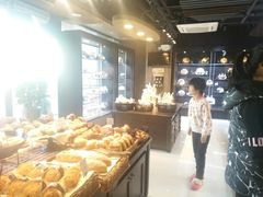 面包甜点陈列柜-红跑车(矿大店)