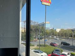 景观位-麦当劳(国际社区店)