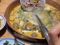 -洱火云南酸菜牛肉火锅(石景山当代商城店)