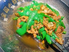 -费大厨辣椒炒肉(万家丽一店)