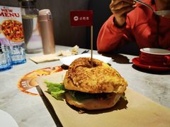 -必胜客(东大桥店)