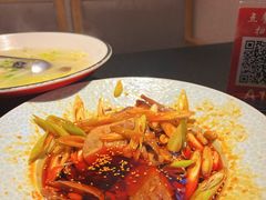 -万重锦·人文川菜馆(骡马市店)