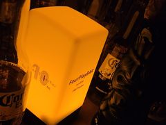 -FOUR PLAY BAR