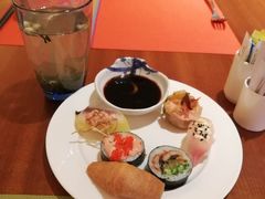 -岷山饭店-芝芝自助餐厅