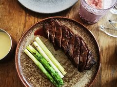 牛腹肉配芦笋-BOR Eatery(安福路店)