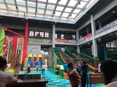 -蒙特利亲子乐园