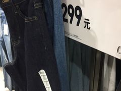 -优衣库(上海正大广场店)