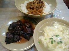 -圆宝台湾小吃(迎津街店)