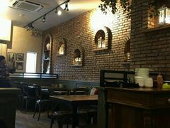 -玛格萝妮比萨屋(四平店)