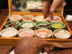 -良米山·云南野生菌过桥米线(上海首店)