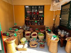 -七步香云南山里菜(昆明老街店)