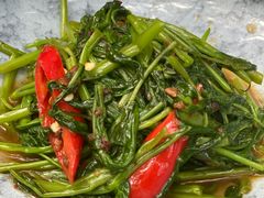 -Golden Lily河内巴黎法越料理餐厅(建国西路店)