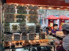 -白玉兰食品(汇联商厦店)