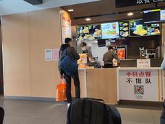 -麦当劳(普陀长途客运中心店)