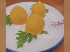 满園寿喜桃-满园烤鸭·春饼(太原街万达店)
