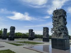 -中国人民抗日战争纪念雕塑园