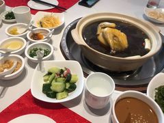 -天宜隆蘑菇宴火锅(石景山旗舰店)