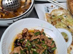 -蔼若春.传承三十年云南菜(金碧公园店)