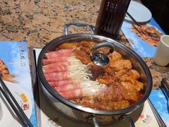 -黄记煌三汁焖锅(金凤万达广场店)