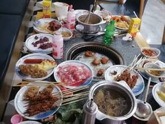 -锤头鲨毛肚海鲜烤肉自助餐厅(国购广场店)