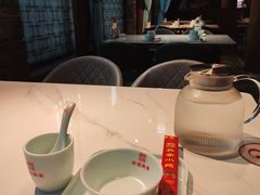 -乔家小院•非遗驴肉•本地小海鲜(滨河路店)