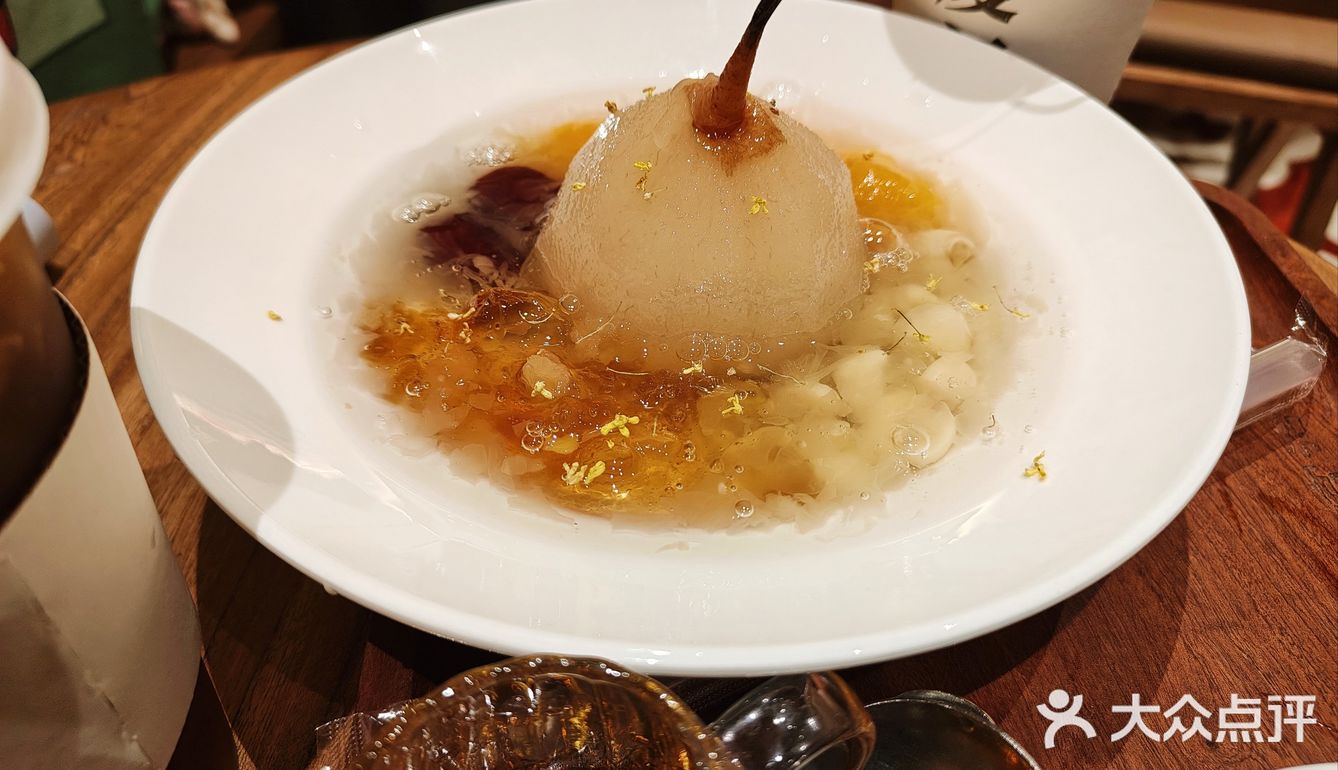 蜡笔小新糖水铺，甜蜜与童趣的结合！