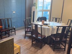 -梅花香里大酒店(郁金香路店)