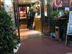 -皇冠自酿啤酒坊(中国红街5号楼店)