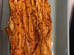-依呀呀ktv烧烤小串(中山西路店)