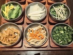 -银米·云南传统过桥米线(双廊黑金冠店)