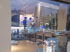-蜜桃餐厅·伴山(湖滨商业街店)
