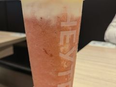 芝芝莓莓桃-喜茶(深圳海岸城店)