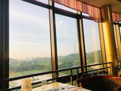 -汇泉王朝大饭店-旋转餐厅(南海路店)