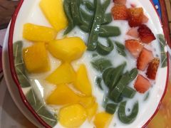 士多啤梨芒果绿茶拉面-甜心妈妈·榴莲星级糖水(北京路总店)