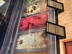 -大中华希尔顿酒店-念自助餐·嗨啤·小龙虾