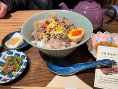 -啢啢茶寮(芳华横街店)