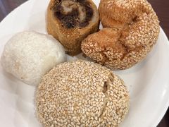 -聚德华天护国寺小吃(甜水园店)