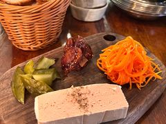 -羽深肉铺 Steak & Wine