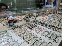 -潘多拉眼镜·蔡司依视路明月(潘家园店)