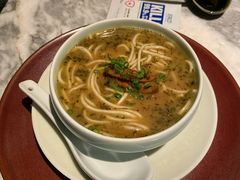 传统片儿川-湖滨28中餐厅·西湖宴·杭州君悦酒店