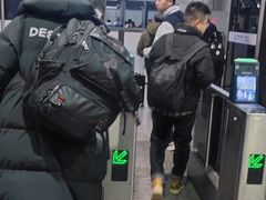 -成都东站
