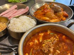 -釜山火炉·海鲜烤肉(紫藤路店)