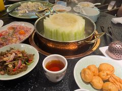 -得意咚瓜·顺德鱼生·冬瓜火锅(深圳首店)