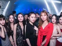 -简奥斯汀·赫本酒吧
