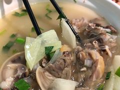 烩羊头-伊犁羊杂馆
